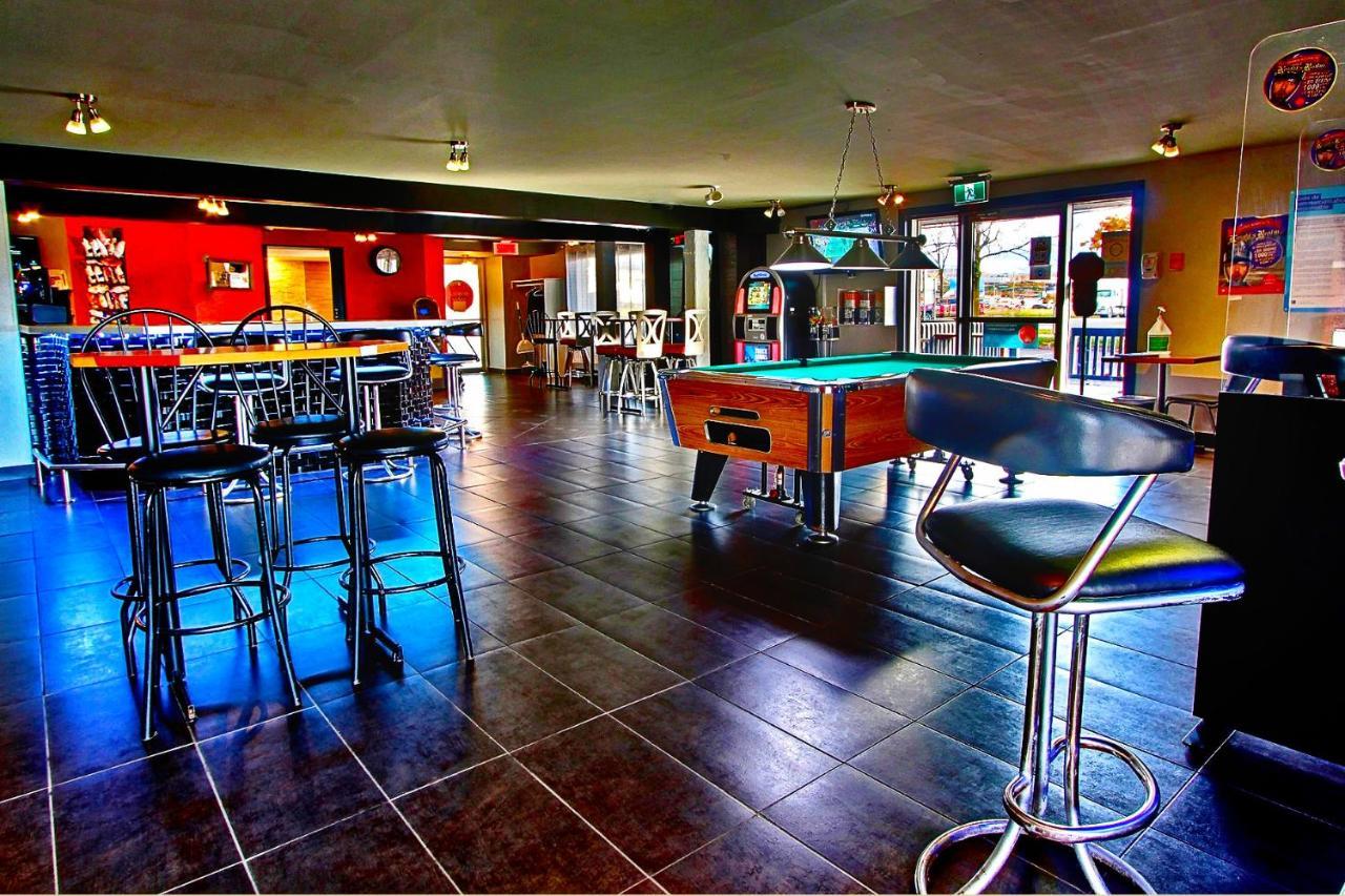 Hotel-Motel La Difference Sainte-Marie ภายนอก รูปภาพ