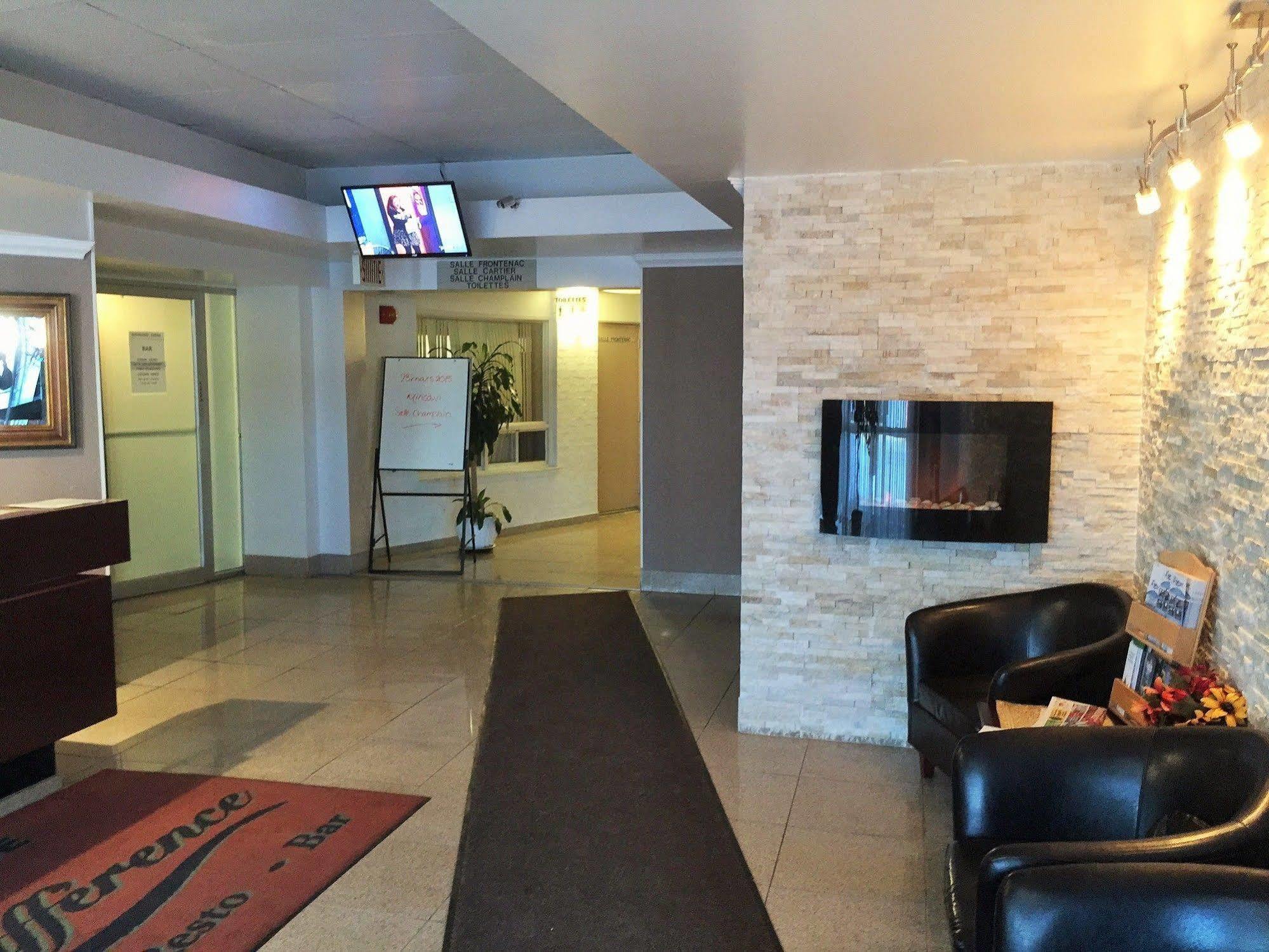 Hotel-Motel La Difference Sainte-Marie ภายนอก รูปภาพ